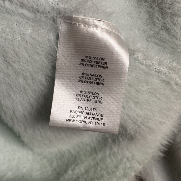 Ellen Tracy Downtown Glam Super Soft Fuzzy Sweater Light blue Size L Large - Picture 4 of 5